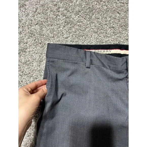 Burberry Men's Size 36R Gray Wool Dress Pants Slim Fit Made In Italy